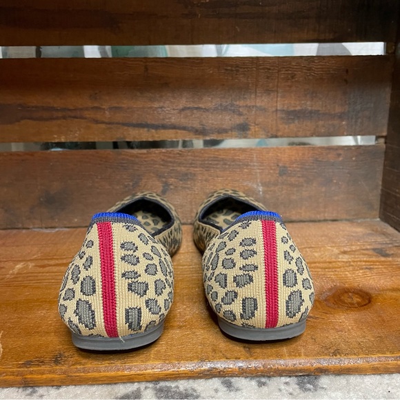 Rothy's Leopard Print Round Toe Size W9 - Picture 3 of 8
